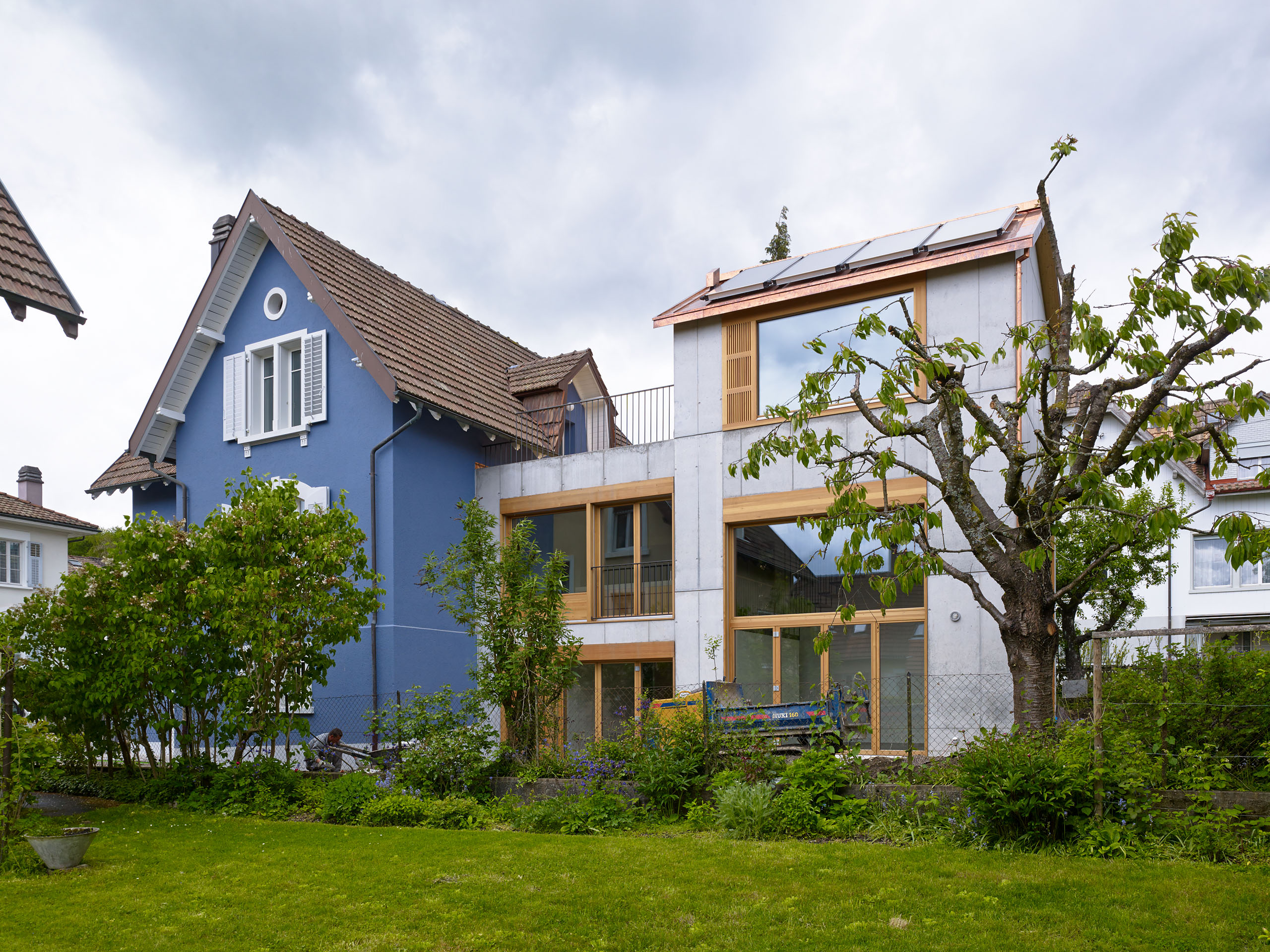 E14496 Alpa 044377 j2560